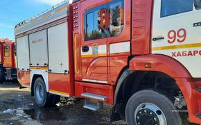 В Хабаровске пожарные спасли трех детей и четверых взрослых