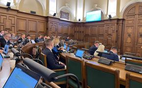 Оппозиционные партии парламента Латвии требуют не создавать институт партнерских отношений