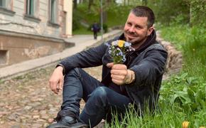 Латвийский певец Интарс Бусулис поведал о сложном периоде жизни