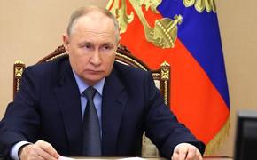 Полковник Макгрегор: политика Байдена сделала Путина сильнее, чем когда-либо
