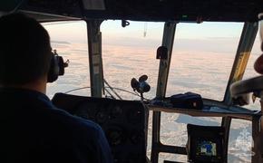 В Хабаровском крае спасатели ищут человека на льду пролива Невельского