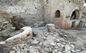 «Пекарня-тюрьма» найдена в Помпеях Древнего Рима