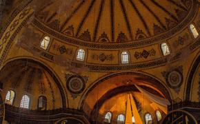 Минтуризм Турции ввел плату за вход в мечеть Айя-София в Стамбуле 