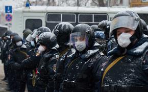 Полицейские задержали 20 работников пищевого производства в Петербурге