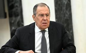 Лавров: Россия не сильно озабочена политической жизнью Украины