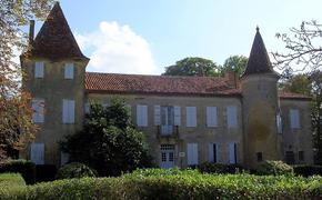 Продажа замка д’Артаньяна: легендарное здание уходит в частные руки