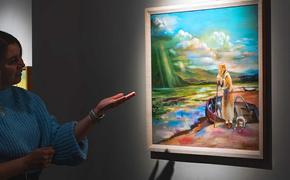 В иркутской галерее открылась выставка бурятской художницы Аллы Цыбиковой