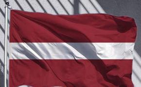Нацблок Латвии желает, чтобы нелояльных граждан РФ депортировали из страны