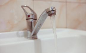 Роспотребнадзор обнаружил превышение хлора в водопроводной воде в Ломоносове