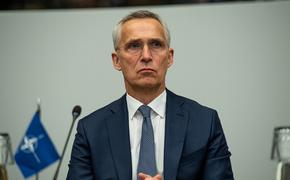 Столтенберг: РФ должна ответить на все вопросы относительно смерти Навального