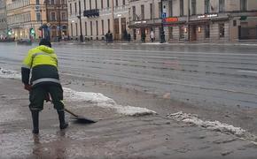 «Водоканал» объяснил возникновение скоплений воды на улицах Петербурга