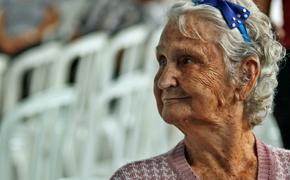 104-летняя женщина рассказала, что проживает долгую жизнь благодаря шоколаду