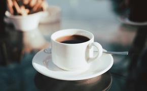 Биолог Созыкин: Растворимый кофе вызывает сонливость, гастрит и язвы