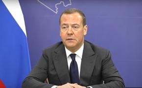 Медведев заявил, что немцы снова превратились в заклятых врагов