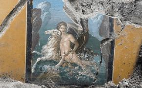 В древнеримской Помпеи обнаружена уникальная фреска Фрикса и Хелле