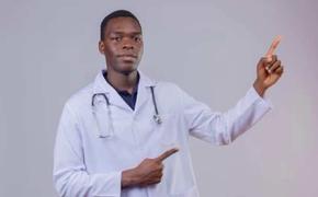 Добрый доктор Айболит к нам из Африки летит: в российских поликлиниках будут работать врачи из африканских стран