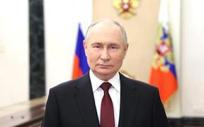 Путин пожелал женщинам в зоне СВО личного счастья