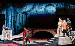 Последний спектакль Плучека на легендарной сцене Театра Сатиры