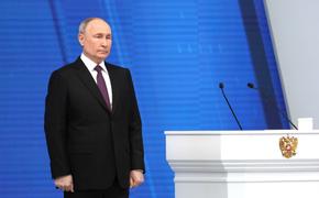 Путин: элиты Запада «привыкли столетиями набивать брюхо человеческой плотью»