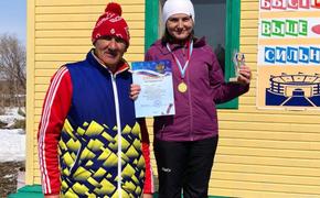Кому весна, а кому успеть на лыжах пробежаться: в Спасске-Дальнем вышли на лыжню