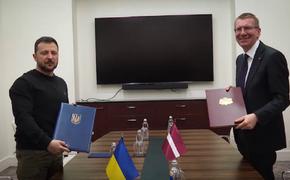 Украина и Латвия заключили 10-летнее соглашение в области безопасности