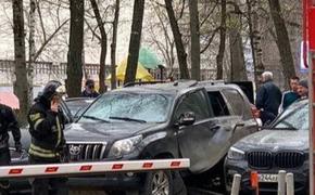 Экс-сотрудник СБУ, чью машину взорвали в Москве, уверен в причастности Киева