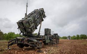 Подоляк: Украине критически не хватает ракет для систем ПВО Patriot и Iris-T