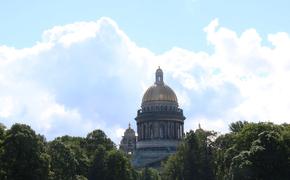 Петербург не вошел в тройку самых популярных направлений для летнего отпуска