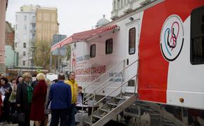 ·Михаил Мурашко принял участие в акции, посвящённой Национальному дню донора, и сдал кровь