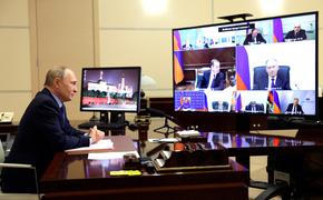 Путин в пятницу провёл оперативное совещание с постоянными членами Совбеза РФ