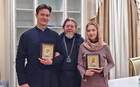Семинаристы Крыма испрашивают разрешение на брак у самого митрополита