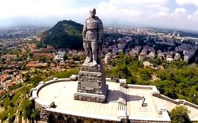 Действовать и не менять свою линию: защитим памятник «Алеша» в Болгарии