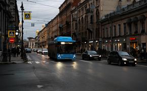 Автоэксперт Сажин: Запрет мигрантам водить автобусы «парализует» транспорт РФ