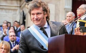 Испания отозвала посла в Аргентине из-за оскорбительных высказываний Милея