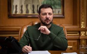 WP: Зеленского после окончания его срока могут обвинить в подрыве демократии