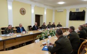 В Минске состоялись переговоры министров обороны России и Белоруссии