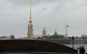 В Петербурге объявлен «оранжевый» и продлен «желтый» уровень погодной опасности 