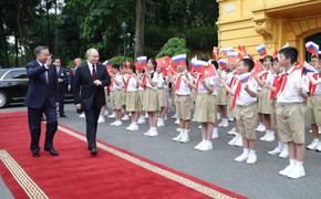 GT: визит Путина во Вьетнам продемонстрировал провал попыток США изолировать РФ