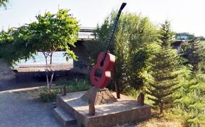 Памятник Цою в Крыму ждут перемены