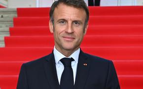 Le Figaro: Макрон не выступит в воскресенье по итогам выборов во Франции