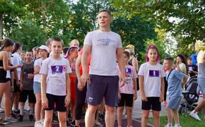 Депутат Сергей Хандожко организовал благотворительный забег «Бежим за пушистика»