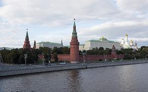 Кремль: Москва готова к переговорам с Киевом, но Зеленский уже нелегитимен