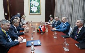 Лавров и Фидан обсудили график российско-турецких контактов на высшем уровне