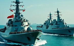 «Вагнер» направил в Мали крупное подкрепление, в Параде ВМФ РФ участвовали китайские и индийские корабли 