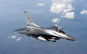 Джонсон: ВС РФ в скором времени уничтожат переданные Украине истребители F-16