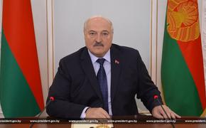 Лукашенко: спецслужбы Украины могут устранить Зеленского как «предателя» 