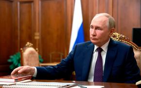 Путин обвинил Запад в насаждении концепции о России как вечном враге Украины 