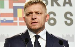 Фицо заявил, что не понимает, почему Зеленский отвергает перемирие