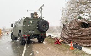 Блокпосты на дорогах Крыма облагораживают