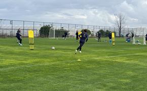 Футбольный клуб «Челябинск» начал тренировочные сборы